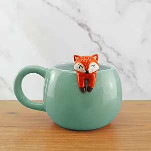 Tasse mit herausschauendem Fuchs