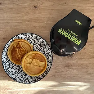 Das Mandalorian Star Wars Mini-Waffeleisen 